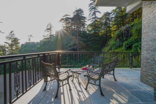 Wisteria @ Albert Estate – 6 bedroom villa in Mussoorie, Uttarakhand