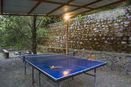 Suro Woodbine Chalet | Pet-friendly Suite With A Balcony, Restaurant & Outdoor Seating – 1 bedroom villa in Shimla, Himachal Pradesh