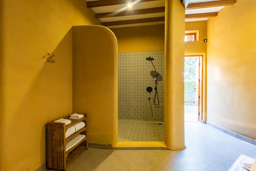 Aanandam Villas and Resort | Pet-friendly Cottage With Private Plunge Pool, Patio, Shared Pool Restro & Garden – 1 bedroom villa in Delhi Ncr, Delhi