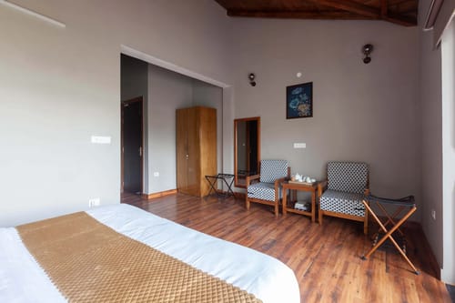 Amara Twilight | Pet-friendly 2-BHK Retreat Near Kainchi Dham With Scenic Views – 2 bedroom villa in Nainital, Uttarakhand