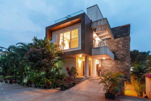Bianco & Verde – 8 bedroom villa in Lonavala, Maharashtra