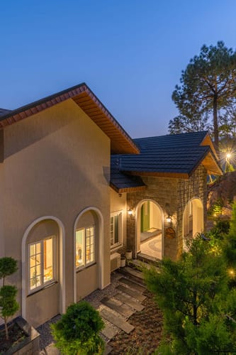 EKAM @ ILIKA W/ Heated Infinity Pool And Jacuzzi