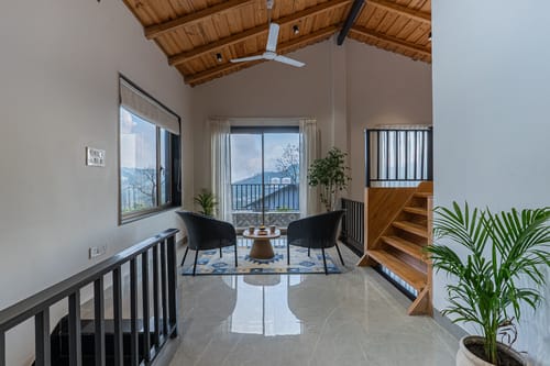 Lakefront | 4-BHK Villa with Common Patio Seating, Attic and Outdoor Dining Area – 4 bedroom villa in Bhimtal, Uttarakhand