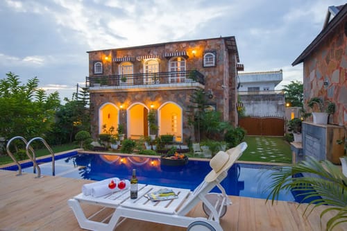 Oakwood Villa | 3-BHK | Pvt Pool | Lush Garden | Party Hall – 3 bedroom villa in Jaipur, Rajasthan