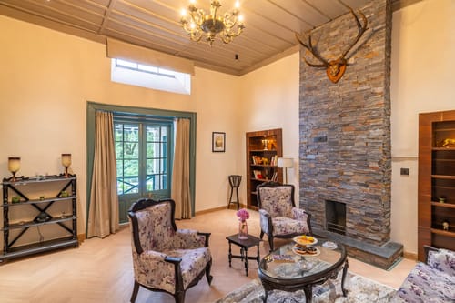 Dove @ The Emily Chalet – 4 bedroom villa in Nainital, Uttarakhand