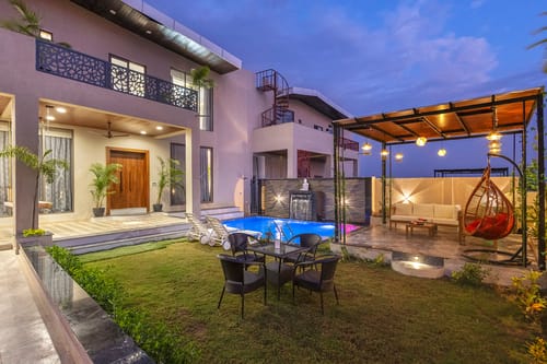 Shreya Blossom Retreat | 4-BHK Villa With Private Pool, Gazebo, Garden, Bar & Scenic Aravali Views