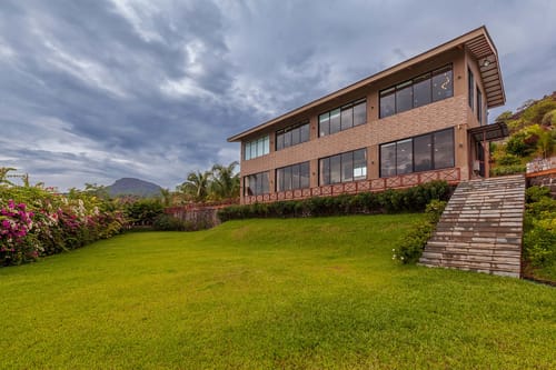 Terra Nova - Pawna - All Meals Included – 4 bedroom villa in Lonavala, Maharashtra