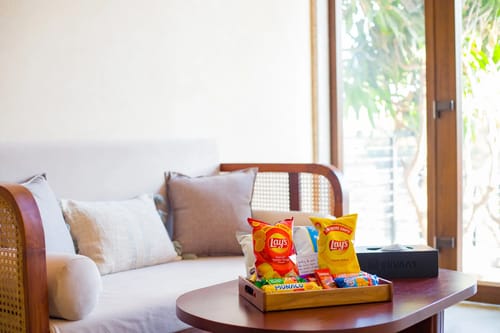 Cows & Cuddles | Pet-friendly 4-BHK Haven With Pvt Pool, Garden & Gazebo – 4 bedroom villa in Udaipur, Rajasthan