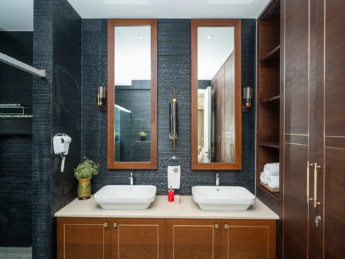 Suntuarios Casa Ivy | 4-BHK | Pvt Pool | Jacuzzi | Gazebo | Lift