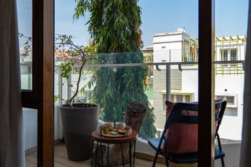 The Jazminn Alloyhall | 3-BHK Pet-friendly Apartment with Balcony | Near Bengaluru Palace – 3 bedroom villa in Bengaluru, Karnataka