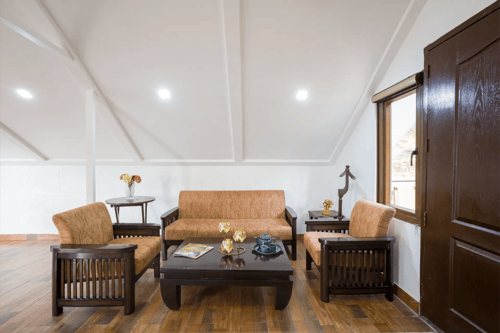 Madhuram Villa | Pet-Friendly 5-BHK Hillside Retreat With Garden & Balcony – 5 bedroom villa in Dehradun, Uttarakhand