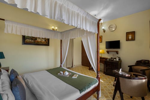 Bassi House | 4-BHK Villa with Sit Out Area, Lounge and Garden Area – 4 bedroom villa in Jaipur, Jaipur