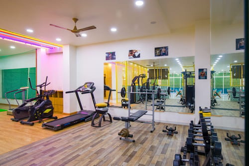 Miyabi Executive Suite | Elegant 1-BHK Suite With Common Pool, Gym & Restaurant – 1 bedroom villa in Delhi-ncr, Haryana