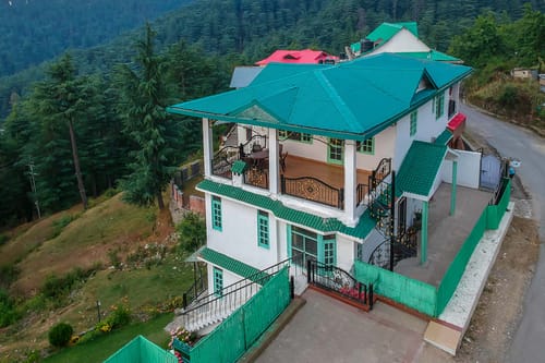 Valleys & Peaks – 4 bedroom villa in Shimla, Himachal Pradesh