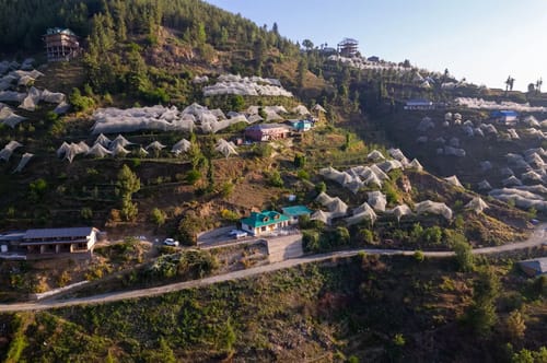 Jomotel Talai – 2 bedroom villa in Shimla, Himachal Pradesh