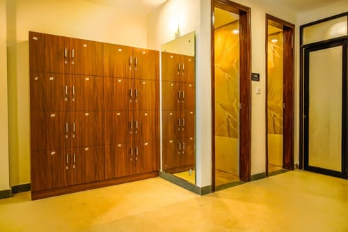 Veera Marina | Elegant 1-BHK Apt With Common Pools, Gym & Lift  – 1 bedroom villa in North Goa, Goa