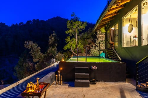 Leopard's Creek w/ Pool – 4 bedroom villa in Kasauli, Himachal Pradesh