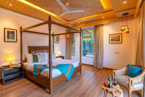 Bliss @ Aykon Estate w/ Outdoor Pool – 5 bedroom villa in Kasauli, Himachal Pradesh