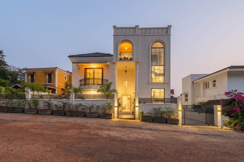 Casa Del Lusso – 5 bedroom villa in North Goa, Goa