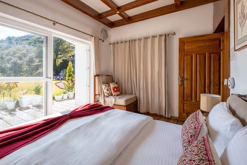 Barefoot Bunglow – 3 bedroom villa in Mussoorie, Uttarakhand
