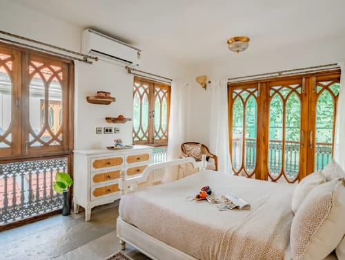 Samukha | Pet-friendly 4-BHK With Private Pool & Garden & Entertainment Lounge