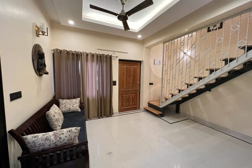 Peace | 2-BHK | Garden | Balcony | Near Bhimtal Lake | Pet-friendly  – 2 bedroom villa in Nainital, Uttarakhand