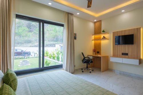 AVASAA - The House In The Wild – 4 bedroom villa in Dehradun, Uttarakhand