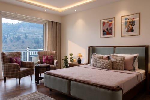 The Mohru Estate - Chail w/ Heated Pool