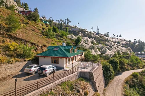 Jomotel Talai – 2 bedroom villa in Shimla, Himachal Pradesh