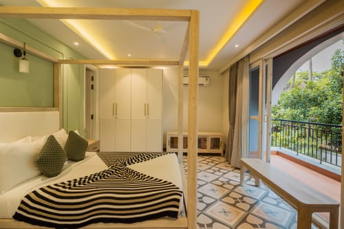 Solace AquaVista | 5-BHK Villa with Private Pool, Lounge Area & Bar