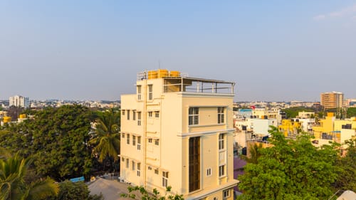 SLV Ventures Penthouse | Pet-friendly 4-BHK Apartment With Glass House & Panoramic City Views – 4 bedroom villa in Bengaluru, Karnataka