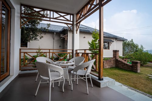 Leopard Trails Duplex | Hillside 2-Room Retreat with Orchard, Kitchen & Sit-out Areas – 2 bedroom villa in Nainital, Uttarakhand