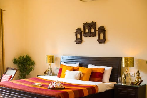 Dacha | Serene 3-BHK Escape With Garden, Jacuzzi  & Outdoor Bar – 3 bedroom villa in Delhi-ncr, Haryana