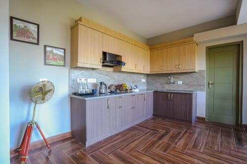 Edelweiss Estate: Amore