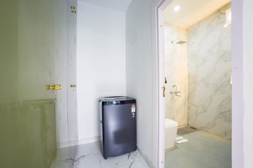 Vashisht Villa | Pet-friendly 3-BHK Farmhouse With Private Pool, Garden & Bar – 3 bedroom villa in Delhi Ncr, Delhi