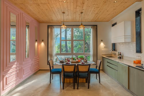 Chapter 2 @ The Ever House – 5 bedroom villa in Kasauli, Himachal Pradesh