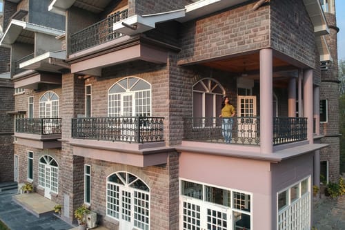 4 Rooms @The Mansion – 4 bedroom villa in Kasauli, Himachal Pradesh