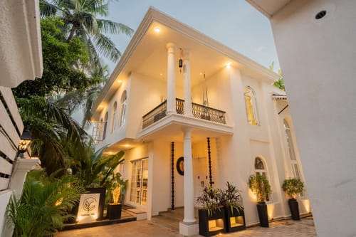 YashGeet Villa | 4-BHK | Pvt Pool | Terrace | Garden | Jacuzzi