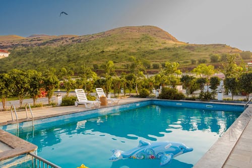 Hill Crest Mansion – 4 bedroom villa in Nashik, Maharashtra