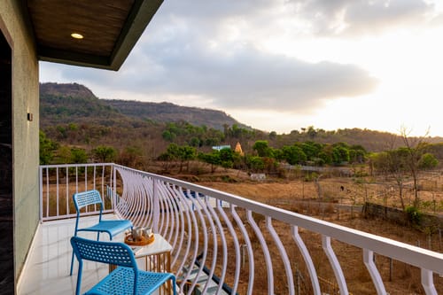 Soulskape Villa | 4-BHK With Private Pool, Sit Out, Terrace and Garden | Close to Sahyadri Waterfall – 4 bedroom villa in Karjat, Maharashtra