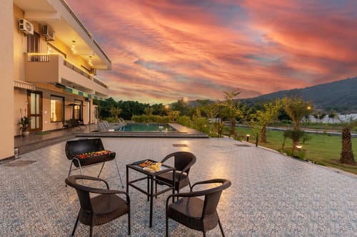 BrookVale Manor – 7 bedroom villa in Delhi-ncr, Delhi