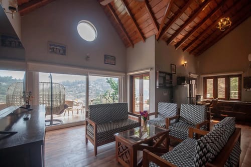 Amara Dawn | 4-BHK | Near Nainital Lake | Hill Views | Pet friendly  – 4 bedroom villa in Nainital, Uttarakhand