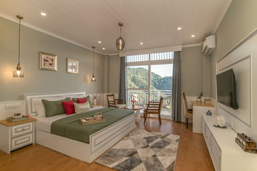 Peak @ The Theog Altair – 3 bedroom villa in Shimla, Himachal Pradesh