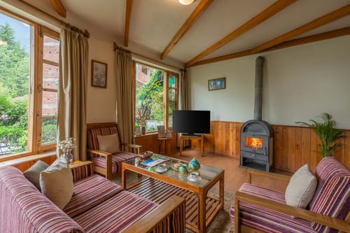 Himalayan Retreat – 9 bedroom villa in Manali, Himachal Pradesh