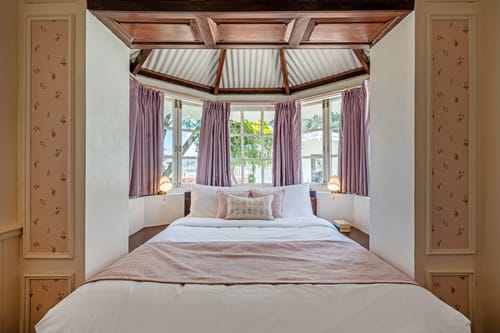 Tiverton Bungalow – 9 bedroom villa in Ooty, Tamil Nadu