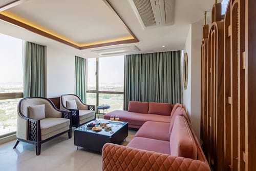 Manhattan 1804 | 3-BHK Penthouse With Stunning Views, Office & Stylish Bar – 3 bedroom villa in Jaipur, Rajasthan