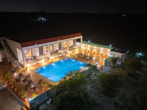 Blaze @ The Sunlounger – 2 bedroom villa in Jaipur, Rajasthan