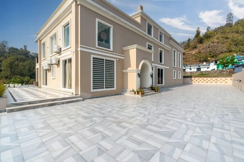 Sukh Saklana Entire Haveli