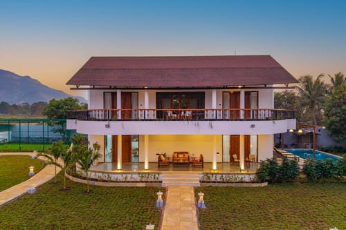 Truntum – 11 bedroom villa in Karjat, Maharashtra
