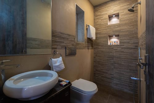 Ivory Grove – 5 bedroom villa in Lonavala, Maharashtra